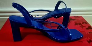 Size 8 9 €25