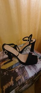 Size 9 10 €50