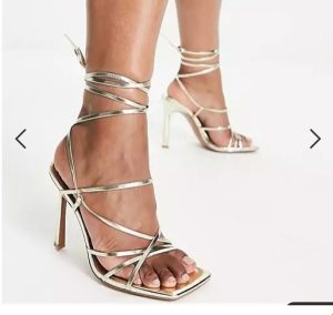 Size 12 €50